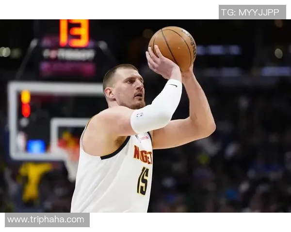 约基奇与NBA裁判深入探讨规则掘金训练营特邀裁判助力球员成长